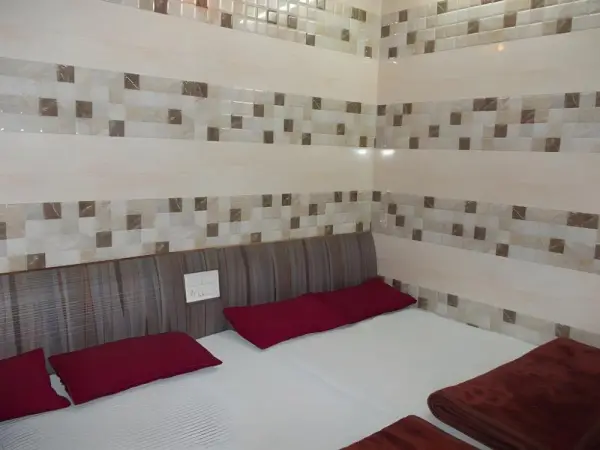 Hotel Ajanta 6